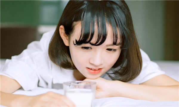 来宾40万找私人代妈